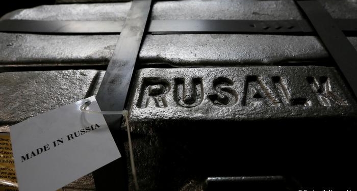 Компанию “Русал” собственника НГЗ Дерипаски будут спасать пассажиры российских авиакомпаний – СМИ