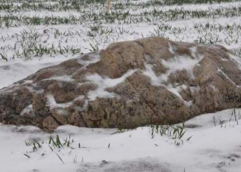 В Китае туристов удивляет подземная гора – камень камнем, но тайн вокруг…