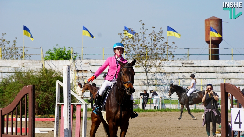 Сезон открыт: в Николаеве стартовал открытый чемпионат области по конному спорту памяти Александра Зозули 15