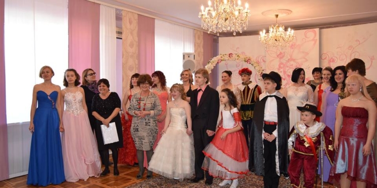 «Победители судьбы: театр особенных»: в Николаеве прошел допремьерный показ уникального представления