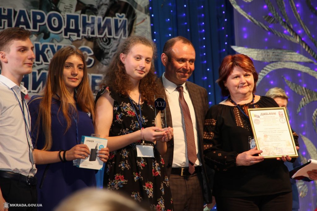В Николаеве наградили победителей XXI Международного конкурса школьных медиа 13