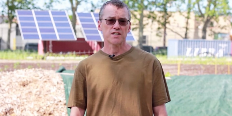 В Нью Йорке адвокат сжег себя в знак протеста против климатических изменений