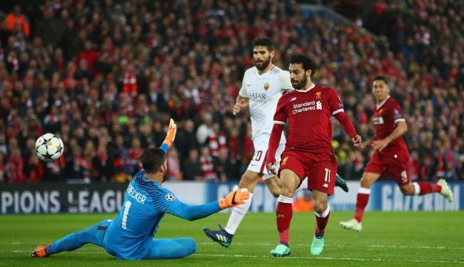 “Ливерпуль” разгромил “Рому” в первом матче 1/2 финала Лиги чемпионов