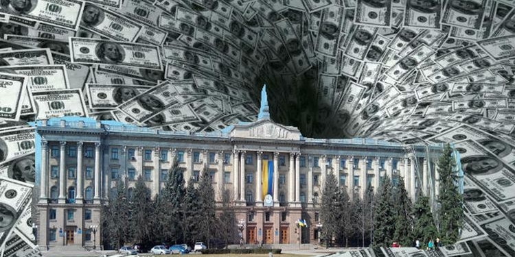 Честные миллионеры, скромные аскеты и счастливые мужья: депутаты и чиновники Николаевского горсовета “под лупой” деклараций