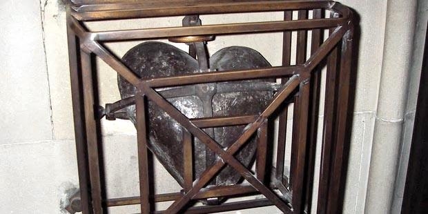 Спустя шесть лет после кражи, ирландская полиция нашла сердце святого-покровителя Дублина