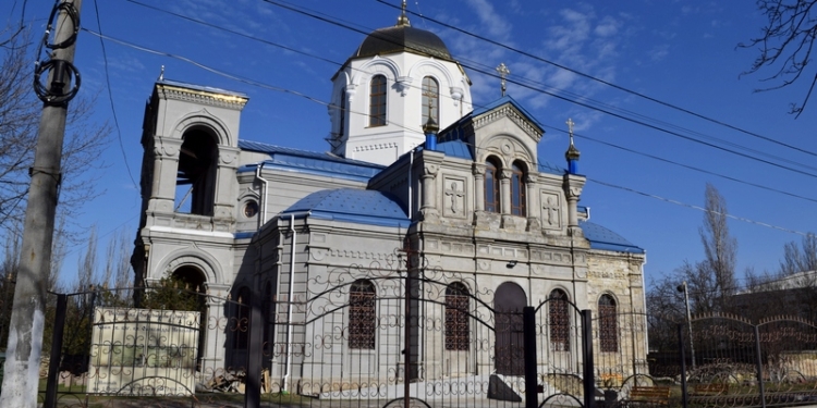 Церковный конфликт вокруг храма св.Александра Невского в Николаеве: экс-настоятель готов судиться за храм