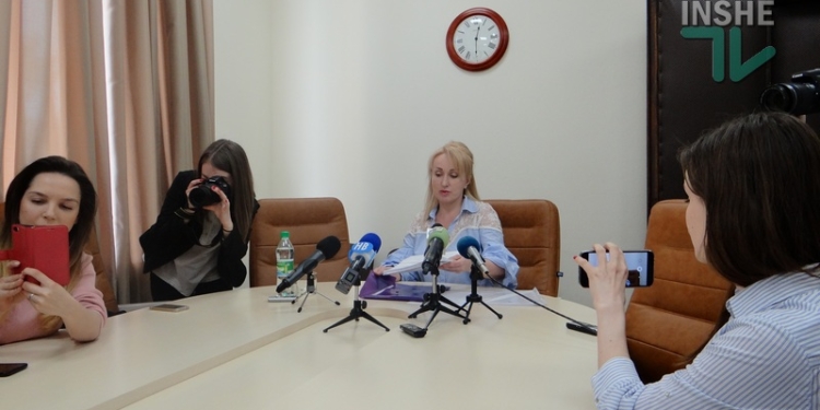 На еще не освобожденное кресло секретаря Николаевского горсовета уже есть два кандидата