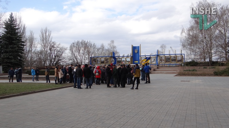 В Николаеве прошел митинг против медреформы с требованием отставки "Супрун-инопланетянки" 5