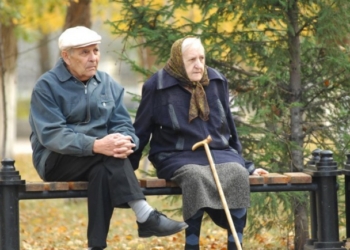 Только один из четырех украинцев откладывает деньги на пенсию – исследование