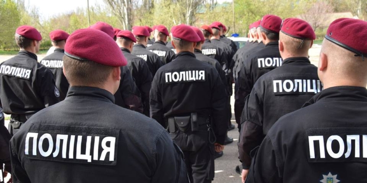 Теперь никто не убежит: николаевский полицейский спецназ получил два новых внедорожника