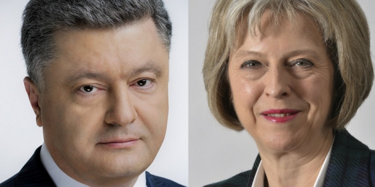 Порошенко поговорил с Мэй по телефону и пригласил в гости