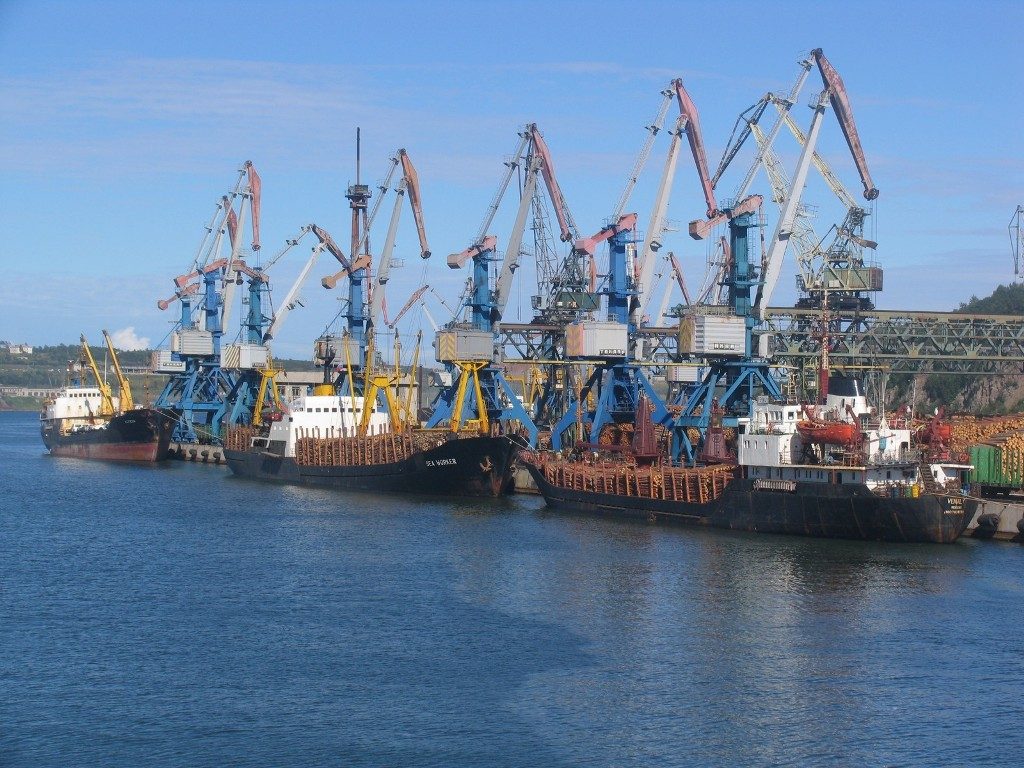 Из крупнейшего порта Украины запустили контейнерный маршрут в Грузию 1