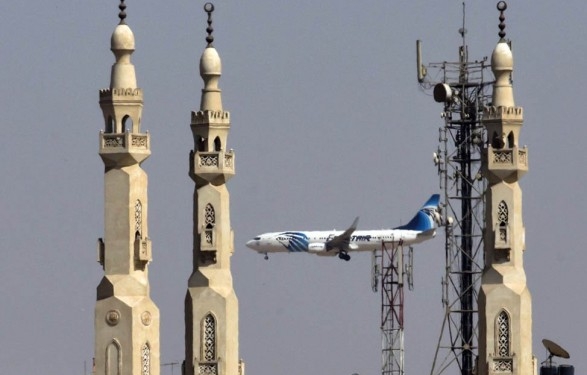 Большинство авиакомпаний прекратили полеты над Сирией