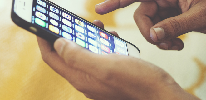 В РФ будут хранить все звонки и переписку россиян за месяц