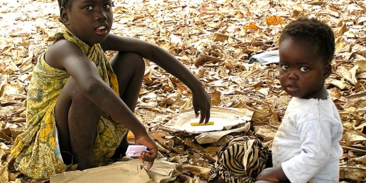 Смотря с кем сравнивать: по данным ВОЗ, половина населения мира не имеет возможности обратиться к врачу из-за нехватки средств