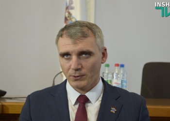 Сенкевич указал, что без секретаря горсовета не совсем комфортно, но работать можно