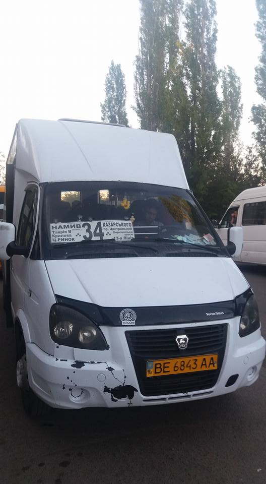 Пассажиры маршрутки в Николаеве вызвали полицию, когда водитель отказался везти участника АТО 1