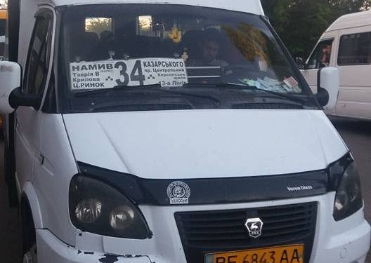 Пассажиры маршрутки в Николаеве вызвали полицию, когда водитель отказался везти участника АТО