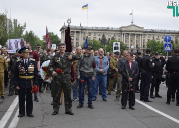 «Великая Отечественная и никакая другая» – николаевские афганцы шествием прошлись к Соборной площади