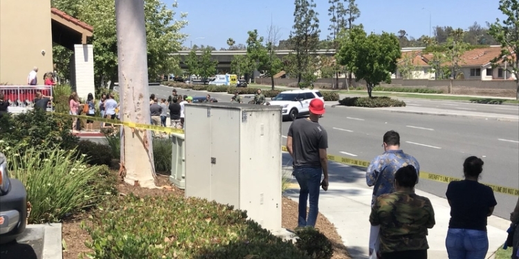 В медучреждении маленького американского городка прогремел взрыв – один человек погиб, трое раненых