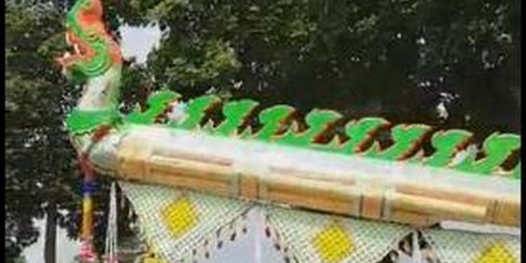 В Таиланде дождь призывают специальным фестивалем… ракет