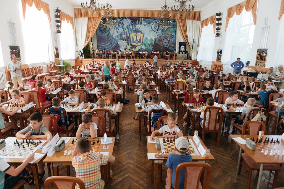 В Николаеве завершился рекордный по количеству участников чемпионат Украины по шахматам среди детей до 10 лет 1