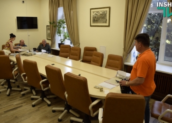 Из-за отсутствия кворума Репин потребовал переформатировать комиссию по ЖКХ: Не буду больше собирать комиссию, задрали