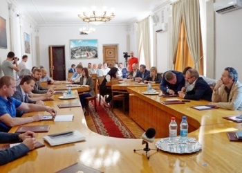 Деньгам на коллектор по ул.Лесковой – да, деньгам на зарплаты учителям, на МРТ и «Николаевэлектротрансу» – нет. Как прошло заседание Николаевского исполкома