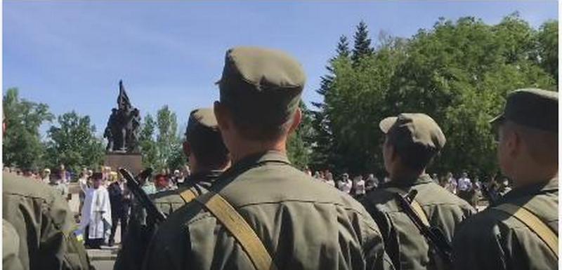 Молодые бойцы Нацгвардии присягнули на верность народу Украины на священном для каждого николаевца месте 1