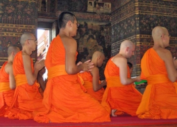 Перетрудился. В Японии буддийский монах подал в суд на монастырь из-за… депрессии