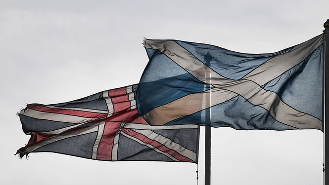 Прислушаются ли к Эдинбургу? Шотландский парламент отказался поддержать законопроект Великобритании по выходу из Евросоюза