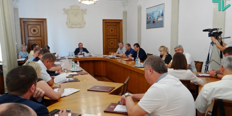 К ликвидации аварии коллектора на ул.Лесковой в Николаеве приступят на следующей неделе