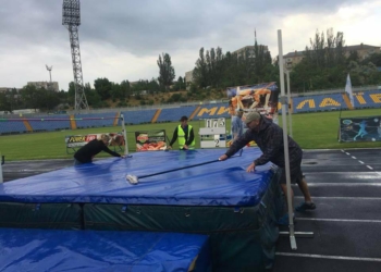 В Николаеве прошли традиционные соревнования по прыжкам в высоту, посвященные памяти ЗСУ Игоря Ковпака