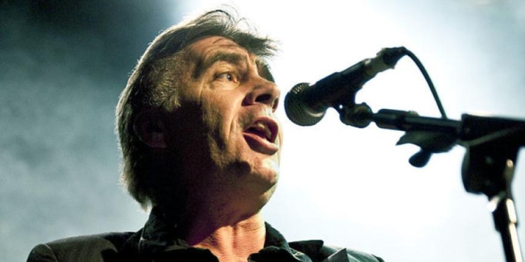 Гитарист Sex Pistols выступит на границе КНДР