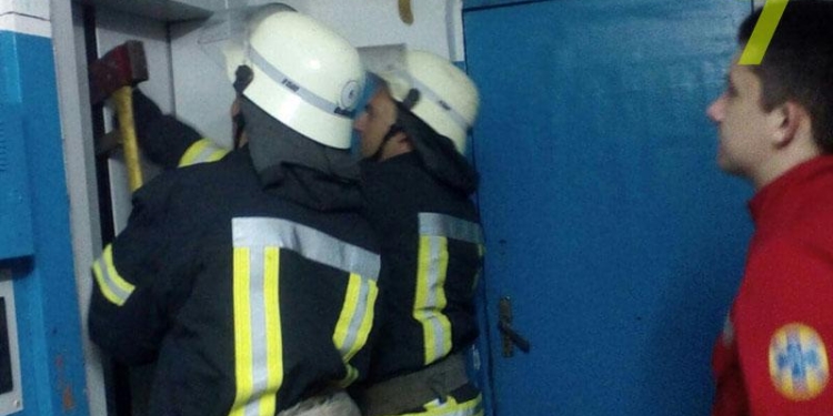 В Одессе рухнул лифт с людьми – СМИ