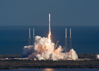 SpaceX успешно вывела на орбиту аппараты крупнейшей в мире спутниковой сети