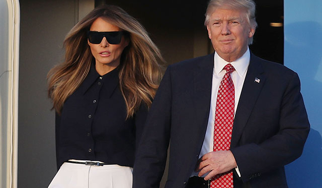 Трамп, поздравляя свою жену с выпиской из больницы, написал ее имя с ошибкой