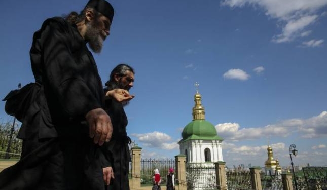 Дата рассмотрения вопроса об автокефалии Украинской православной церкви перенесена на июнь