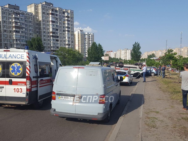 В Киеве инкассаторы пострадали в ДТП 9