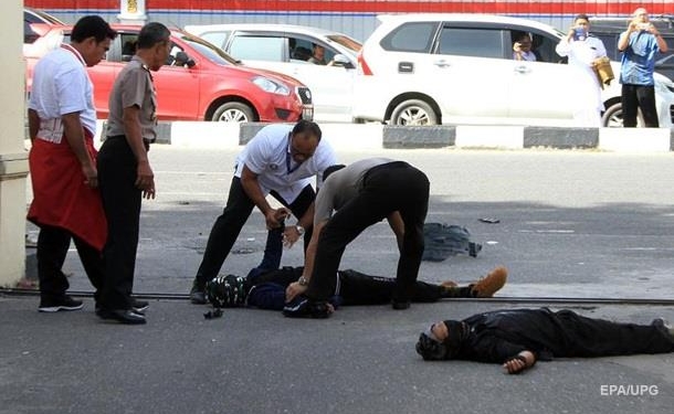 В Индонезии “самураи” напали на полицию