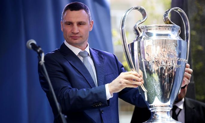 Кличко проинспектировал ряд локаций, где будут проходить мероприятия к финалу Лиги чемпионов УЕФА 1
