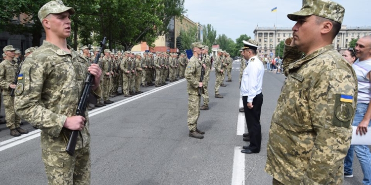 В Николаеве 272 военнослужащих ВМС Украины приняли Присягу на верность украинскому народу