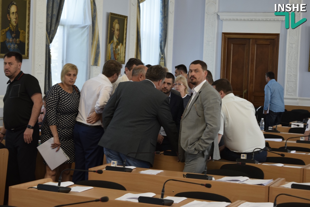 Депутаты горсовета Николаева собрались на внеочередную сессию для выделения денег на коллектор по Лесковой