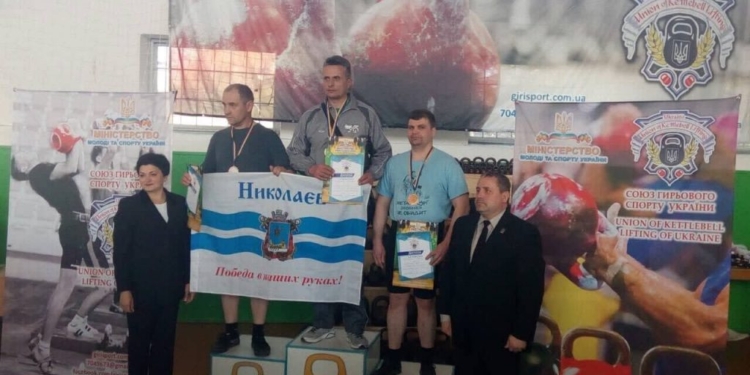 Когда и на работе, и в спорте все удается: слесарь «Ника-Теры» вернулся с чемпионата Украины с двумя серебряными наградами