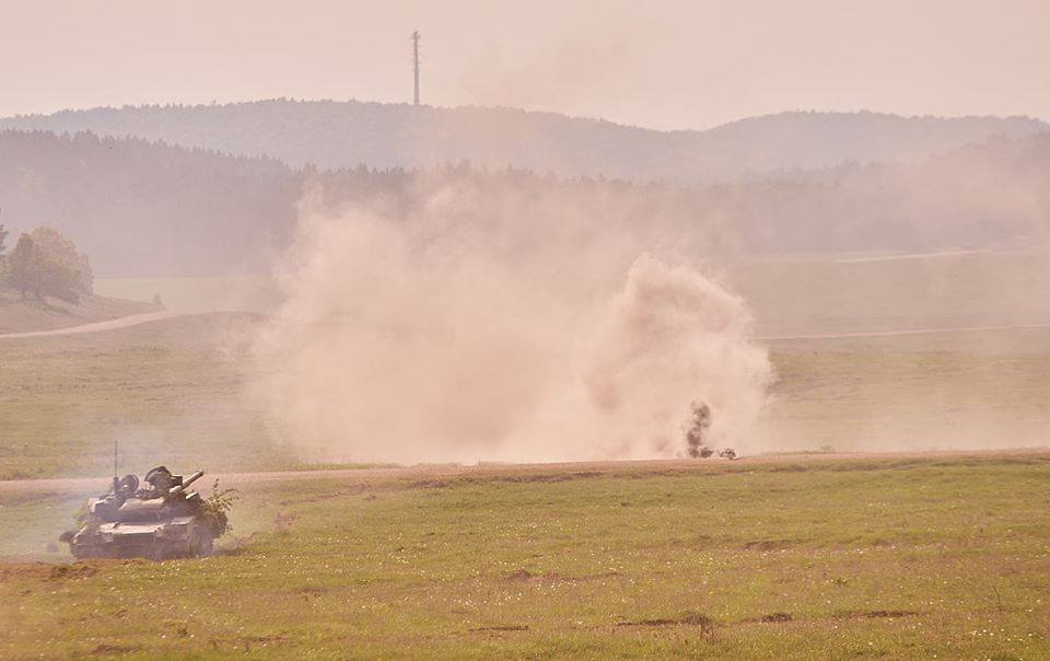 Николаевские десантники на учениях в Германии «подбили» несколько танков Abrams 4