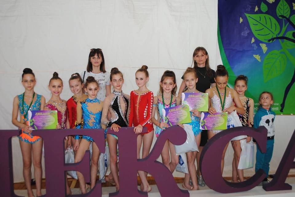 Юные гимнастки из Николаева вернулись с медалями с международного турнира 1