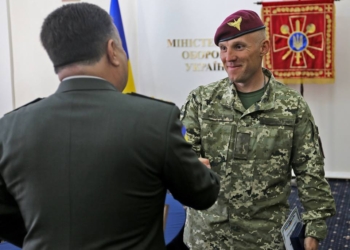 Николаевские десантники получили награды и премии после учений Combined Resolve