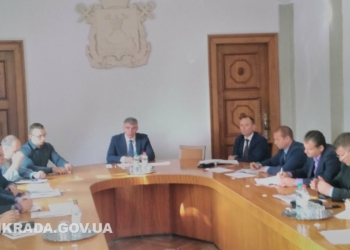 Сенкевич потребовал максимальные штрафы для ОСМД, которые не заключают договора на вывоз мусора