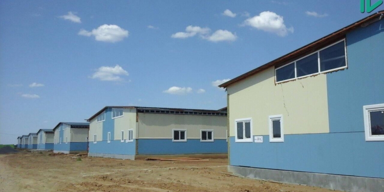 Порошенко прибыл на полигон Широкий лан: готовность нового военного городка – 50%