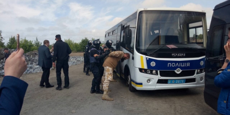 Не дождались приватизации. Рейдеры пытались захватить гранитный карьер